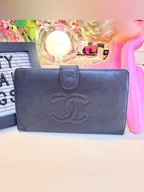 Vintage Timeless Chanel CC French Caviar Long Wallet 🖤